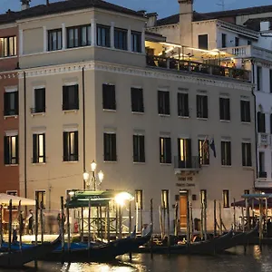 H10 Palazzo Canova Venise